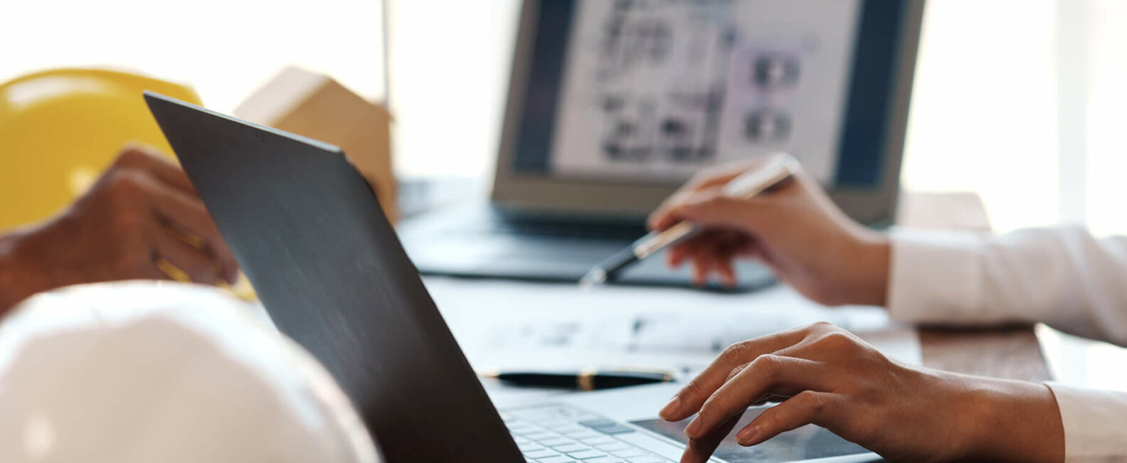 How Building Product Manufacturers Can Reach More Specifiers Through Digital Marketing